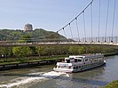 Befreiungshalle und Fußgängerbrücke