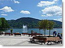 Seepromenade mit Springbrunnen in Bad Wiessee