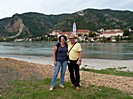 Zwei Weltenbummler an der Donau bei Dürnstein