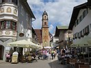 Mittenwald mit der Pfarrkirche St. Peter und Paul